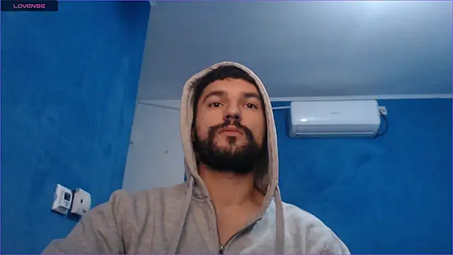 alex blu online show from October 4, 2025, 9:51 am