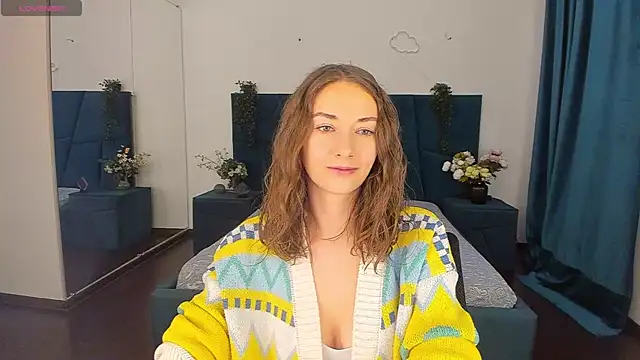 Kelly Summers online show from December 6, 2024, 10:38 am