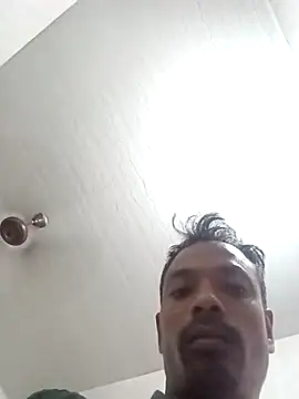 Snapshot of Lent_Medium chatting on October 2, 2025, 3:57 am Lent Medium online show from October 2, 2025, 3:57 am