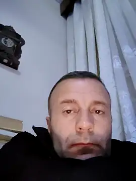 muscularsexy online show from November 7, 2025, 5:24 pm