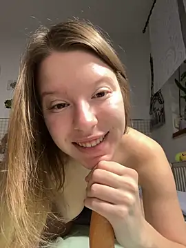 kimczii online show from March 20, 2026, 7:13 am