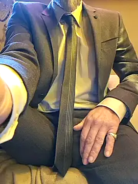 eddouxxx78 online show from February 8, 2026, 11:35 am