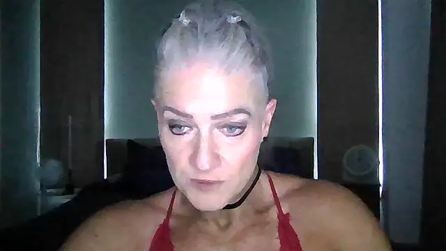 Devon2020 online show from November 18, 2025, 8:52 am