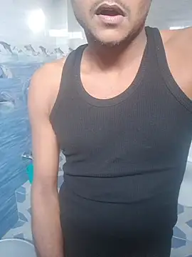 Snapshot of Itsdesi_boy chatting on November 12, 2025, 3:07 am Itsdesi boy online show from November 12, 2025, 3:07 am