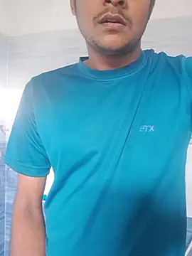 Snapshot of Itsdesi_boy chatting on December 5, 2025, 3:37 am Itsdesi boy online show from December 5, 2025, 3:37 am