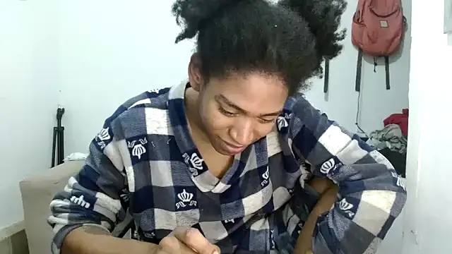 Snapshot of angelamarie1 chatting on September 13, 2025, 3:39 am angelamarie1 online show from September 13, 2025, 3:39 am