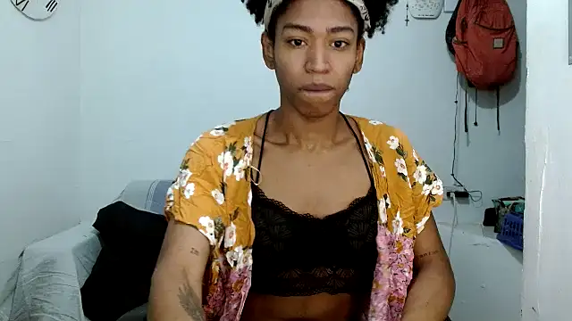 Snapshot of angelamarie1 chatting on October 3, 2025, 11:07 am angelamarie1 online show from October 3, 2025, 11:07 am