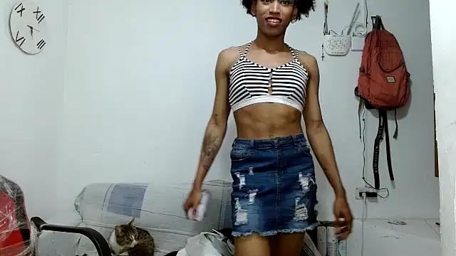 Snapshot of angelamarie1 chatting on October 18, 2025, 12:02 am angelamarie1 online show from October 18, 2025, 12:02 am