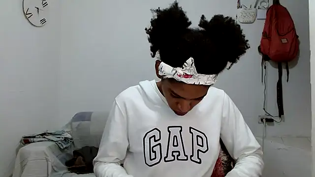 Snapshot of angelamarie1 chatting on November 6, 2025, 10:38 am angelamarie1 online show from November 6, 2025, 10:38 am