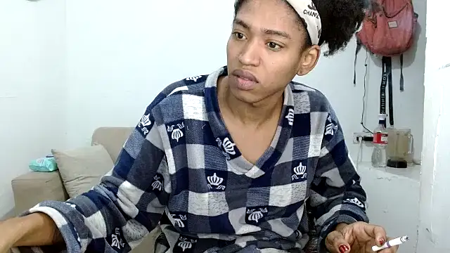 Snapshot of angelamarie1 chatting on November 25, 2025, 12:43 am angelamarie1 online show from November 25, 2025, 12:43 am