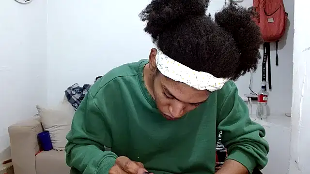 Snapshot of angelamarie1 chatting on November 25, 2025, 12:49 pm angelamarie1 online show from November 25, 2025, 12:49 pm