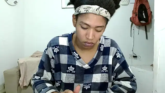 Snapshot of angelamarie1 chatting on February 27, 2026, 8:03 am angelamarie1 online show from February 27, 2026, 8:03 am