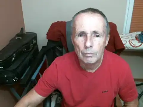 olibrius71 online show from February 1, 2025, 11:48 pm