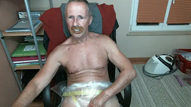 olibrius71 online show from March 14, 2025, 8:06 pm