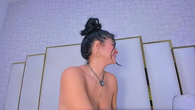 paola rodriguez online show from January 17, 2026, 11:48 am