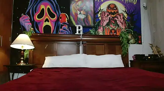 MINI Petite online show from February 26, 2025, 5:09 am