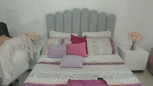 Snapshot of X6uldv8xdollxxx chatting on November 2, 2025, 8:44 pm X6uldv8xdollxxx online show from November 2, 2025, 8:44 pm