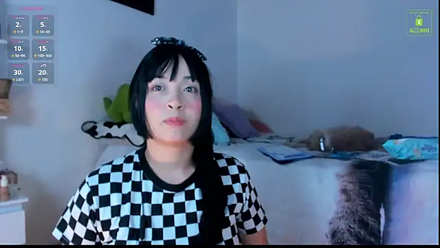 Snapshot of miaa-lee chatting on October 28, 2025, 2:26 am miaa-lee online show from October 28, 2025, 2:26 am