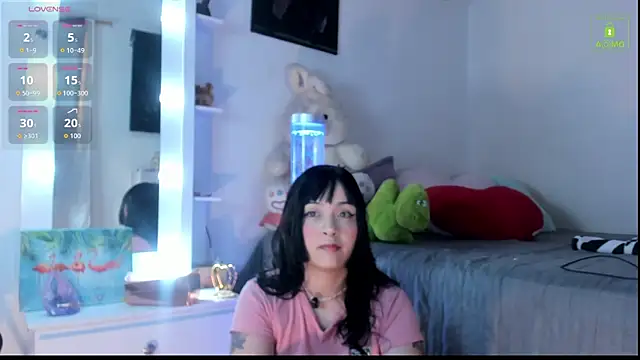 Snapshot of miaa-lee chatting on November 20, 2025, 1:55 pm miaa-lee online show from November 20, 2025, 1:55 pm