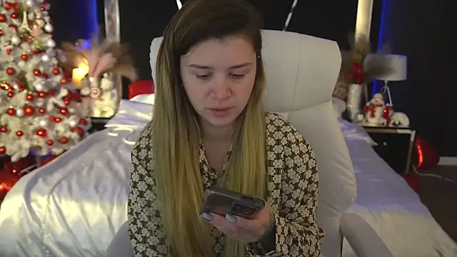 Snapshot of AmellyMilly chatting on December 21, 2025, 7:15 am AmellyMilly online show from December 21, 2025, 7:15 am