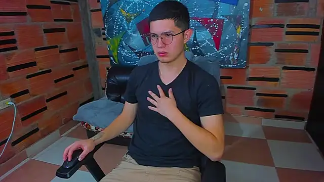 Snapshot of patrik_027 chatting on March 22, 2025, 7:53 pm patrik 027 online show from March 22, 2025, 7:53 pm