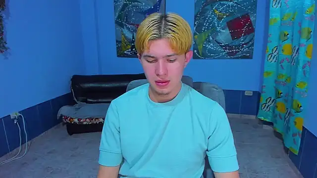 Snapshot of patrik_027 chatting on September 18, 2025, 5:26 pm patrik 027 online show from September 18, 2025, 5:26 pm