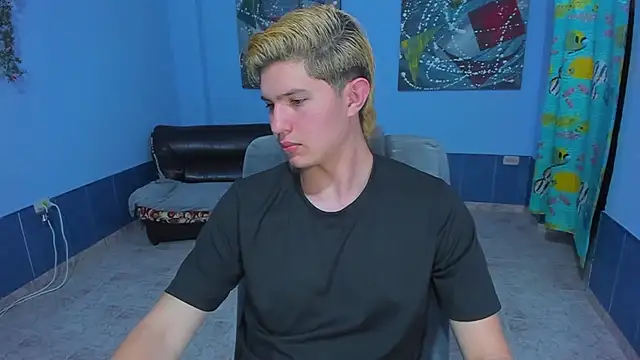 Snapshot of patrik_027 chatting on September 19, 2025, 6:08 pm patrik 027 online show from September 19, 2025, 6:08 pm