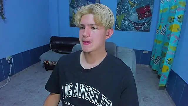 Snapshot of patrik_027 chatting on October 2, 2025, 6:04 pm patrik 027 online show from October 2, 2025, 6:04 pm