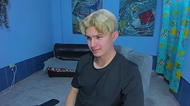 Snapshot of patrik_027 chatting on October 3, 2025, 6:38 pm patrik 027 online show from October 3, 2025, 6:38 pm