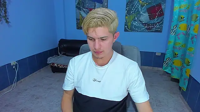 Snapshot of patrik_027 chatting on October 6, 2025, 5:49 am patrik 027 online show from October 6, 2025, 5:49 am