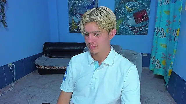 Snapshot of patrik_027 chatting on October 23, 2025, 3:28 am patrik 027 online show from October 23, 2025, 3:28 am