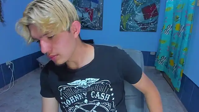 Snapshot of patrik_027 chatting on October 29, 2025, 7:48 pm patrik 027 online show from October 29, 2025, 7:48 pm