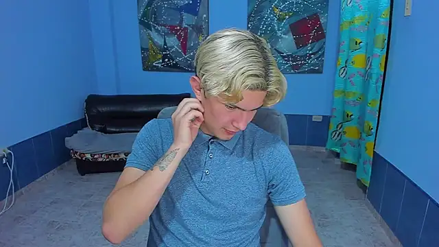 Snapshot of patrik_027 chatting on November 2, 2025, 12:46 am patrik 027 online show from November 2, 2025, 12:46 am