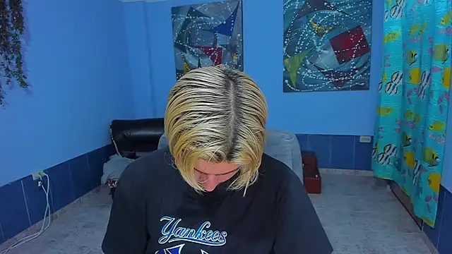 Snapshot of patrik_027 chatting on November 9, 2025, 3:16 am patrik 027 online show from November 9, 2025, 3:16 am