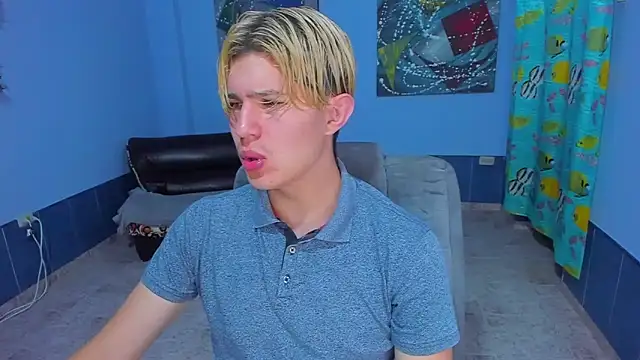 Snapshot of patrik_027 chatting on November 10, 2025, 7:35 pm patrik 027 online show from November 10, 2025, 7:35 pm