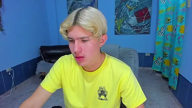 Snapshot of patrik_027 chatting on November 11, 2025, 7:58 pm patrik 027 online show from November 11, 2025, 7:58 pm