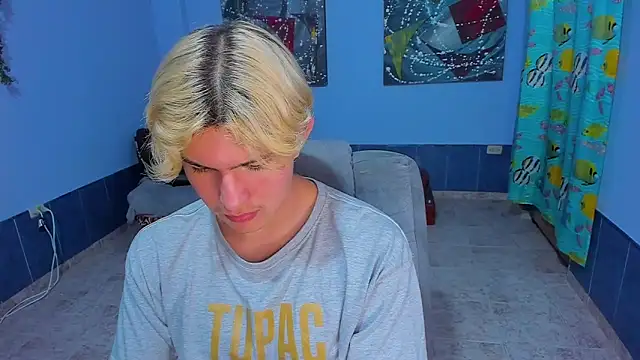 Snapshot of patrik_027 chatting on November 18, 2025, 6:01 pm patrik 027 online show from November 18, 2025, 6:01 pm