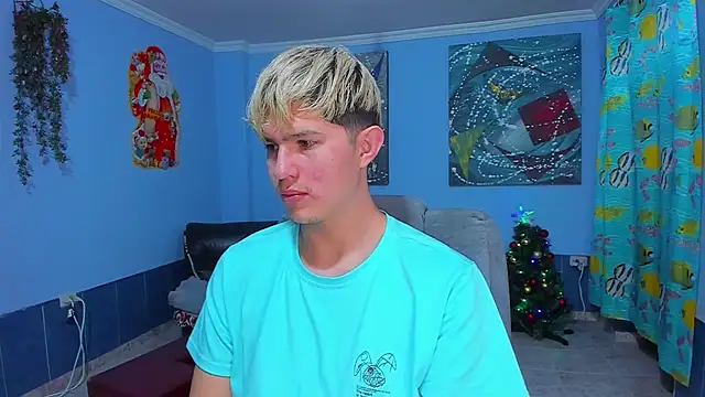 Snapshot of patrik_027 chatting on December 2, 2025, 3:56 am patrik 027 online show from December 2, 2025, 3:56 am