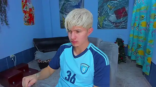 Snapshot of patrik_027 chatting on December 16, 2025, 6:57 pm patrik 027 online show from December 16, 2025, 6:57 pm