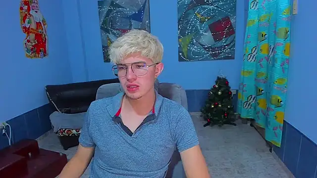 Snapshot of patrik_027 chatting on December 21, 2025, 9:16 am patrik 027 online show from December 21, 2025, 9:16 am