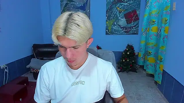 Snapshot of patrik_027 chatting on January 8, 2026, 5:04 pm patrik 027 online show from January 8, 2026, 5:04 pm