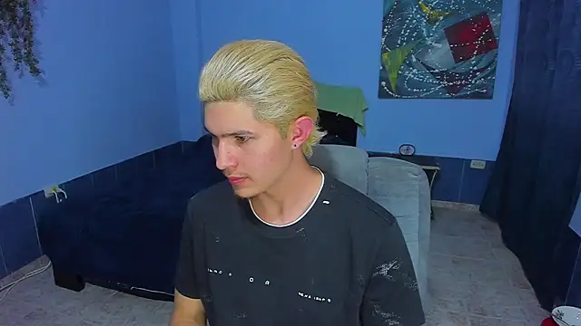 Snapshot of patrik_027 chatting on March 25, 2026, 5:13 am patrik 027 online show from March 25, 2026, 5:13 am