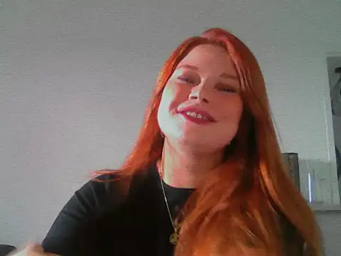 Snapshot of DommeniqueLacan chatting on September 24, 2025, 3:15 pm DommeniqueLacan online show from September 24, 2025, 3:15 pm