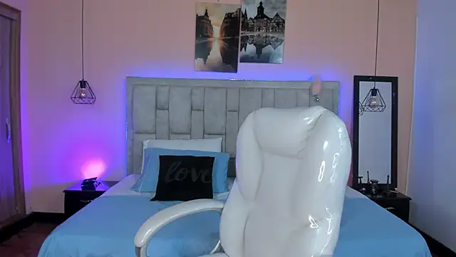 Stefhanyblow online show from December 7, 2024, 4:20 am