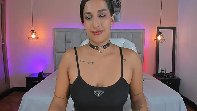 Stefhanyblow online show from December 22, 2024, 10:17 am