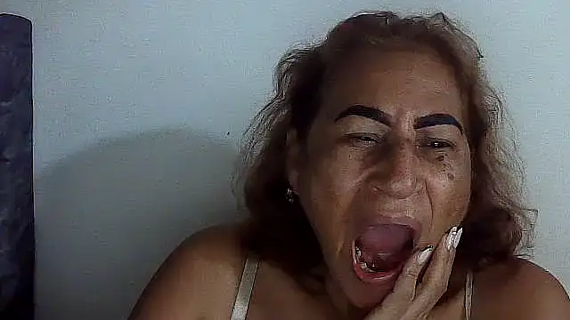 charrysexy1 online show from December 19, 2025, 12:56 pm