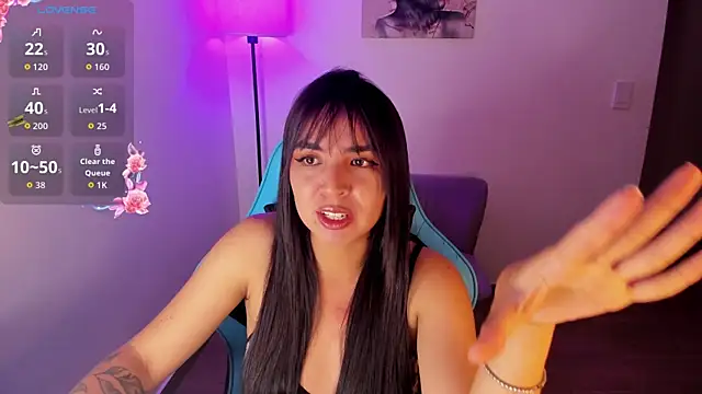 Miss Nicole online show from May 19, 2026, 1:56 am