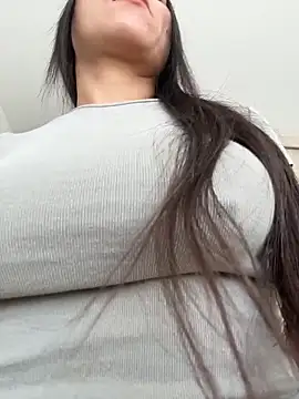 Reggie-Liam online show from April 26, 2026, 7:33 pm