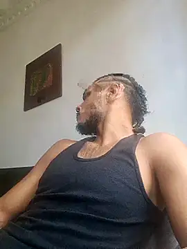 apolodiosgriego online show from October 10, 2025, 6:18 pm