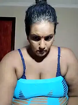 NWC4LYF online show from April 11, 2026, 7:51 pm